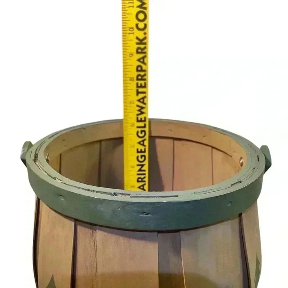 Christmas Tree Basket 6” tall - Picture 5 of 6